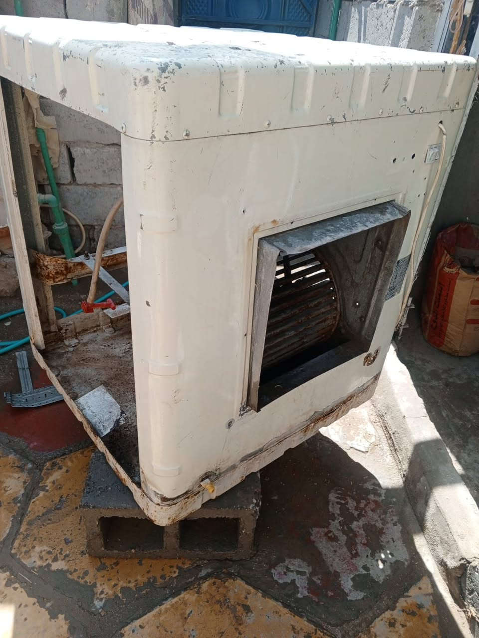 مبردة بيضة جديدة استعمال قليل ع فحص 80
مبردة الزركة بيهه ثقب بالقاعدة ب65
مبردة كونفيرة داخلية استعمال قليل ب75
ع فحص كلهن 
عنوان طريق الدغارة


**إذا كنت صاحب هذا الإعلان وتريد حذفه لأي سبب، رجاءا أرسل رسالة إلى الدعم الفني**