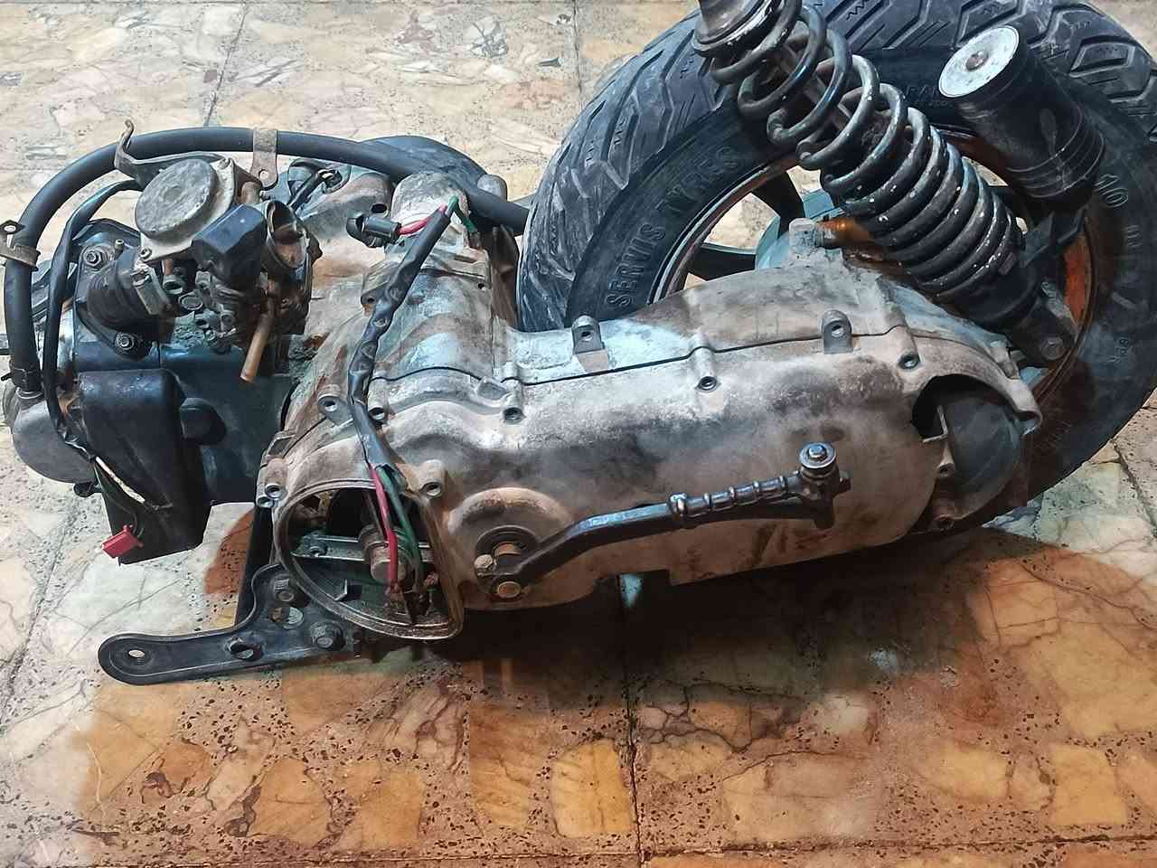 سلام عليكم مكينه دراجه ماكس بوشه 55تجفيت جديد بعدني ما مشغله كيله شغاله الماكينه كامله عوزه جبنه مال محرك صفحه الكلجات كامله مكمله المكينه بدون صالنصه الماكينه لأن هاي الصالنصه مو مالته وأنه بس مركبه تجي تأخذ الماكينه بدون صالنصه  قيمه بل يرضه الله جماعه 50ول60 اطلع كبل موجود خاص للاستفسار ***********واتساب
