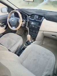 توجد سياره نوع سمبول رينو موديل 16 رقم بغداد انكليزي دولي تحويل مباشر ...