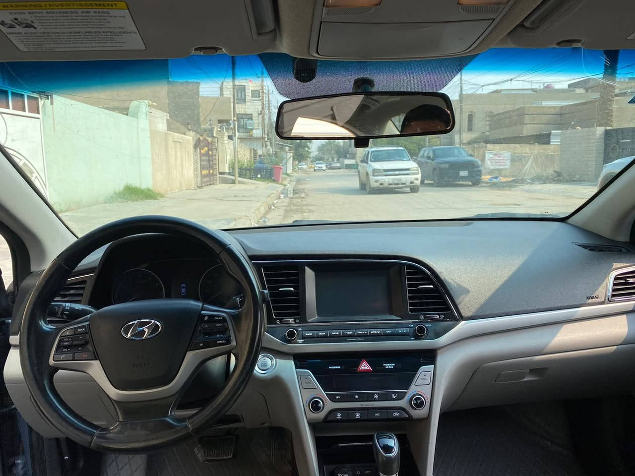 السلام عليكم
***********
النترا 2017 امريكي بيها صبغ بنيد ماشية 71 الف بدون دواخل رقم بغداد
السعر 115 مجالها بسيط
مواصفات
بصمة + بصمة ابواب
رادار
كشنات تدفئة
كير 3 انضمة
شاشة وكاميرة
بغداد - اليرموك
