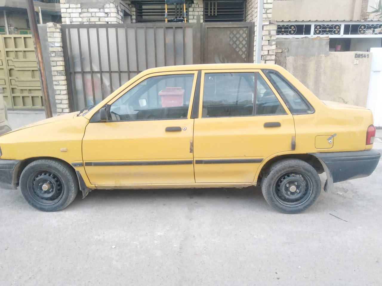 السلام عليكم
سايبا موديل 2011

دشبول نفخ

رقم انكليزي جديد بأسمي

مكينة جديدة

صدر امامي +خلفي صارلة اسبوع

لويات جدد

قواعد دبل جدد

باتري جديد

سلف جديد

طخم تايرات جديد

داينمو جديد

عبوة فيتبم+فيتبم جدد

مشط ستيرن صار يومين من شديتة هوة والمشط

كهربائيات جدد +كتفات+فيوزات

نواقصها:

شباك امامي

جاملغ يمنى امامي

السيارة بوجهك للشارع

المو شراي لا يتعبني لان سيارة صرفت عليها صرف اشتريتها بحال وهسة بحال

السيارة ب27 وبيها مجال والشراي يشلع عيوني 

ممتواجد عالفيس ***********

مكاني الدورة
