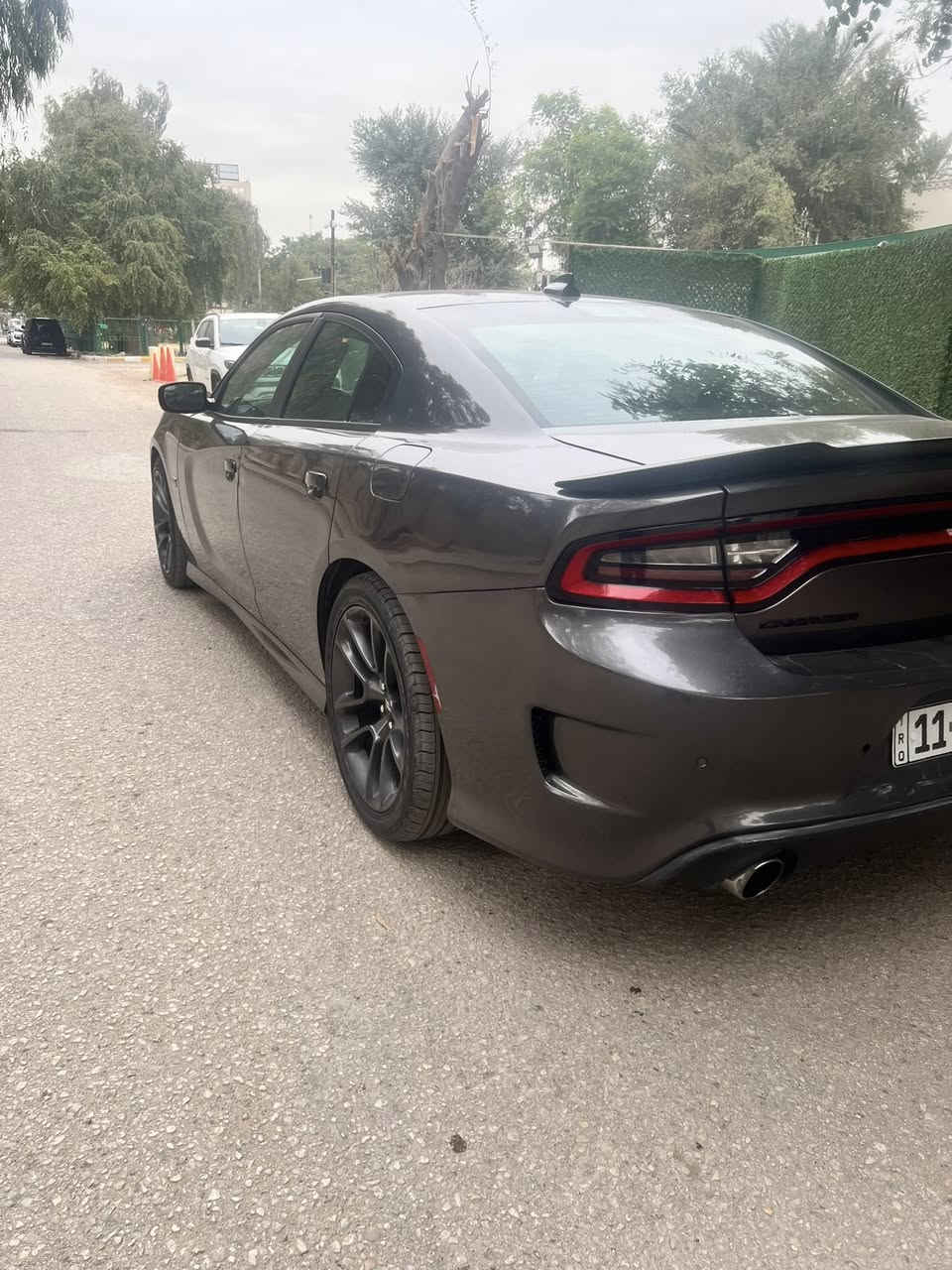 جارجر سكات باك ٢٠٢٣ ((رقم بغداد)) للبيع
السعر 245 وبيه مجال
ماشيه ٢٤ الف 
مواصفات عادية كشنات قماش 
شاشة كبيرة
سستم صوت الباين
حساسات خلفية 
كرسي السايق كهرباء
تدفئة كشنات تدفئة ستيرن
عليها برمجة فصلة مفتوحة حماوه ثابتة واكزوز معدل وكلش قوية السيارة 
حادث السيارة موضح بالصور البنيد مبدل و جاملغ خلفي  مصبوغ شبر منه ايرباك ستيرن ودشبول 
مكان السيارة بغداد الحارثية
للاستفسار ***********
