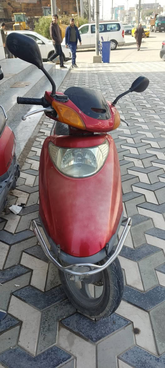 دراجة سبيسي شغالة مية بالمية
مجفته  السعر 350. وبيهه مجال للشراي


**إذا كنت صاحب هذا الإعلان وتريد حذفه لأي سبب، رجاءا أرسل رسالة إلى الدعم الفني**