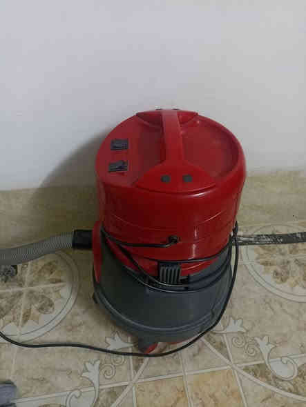 السلام عليكم للبيع الكل سوا ١٠٠$
