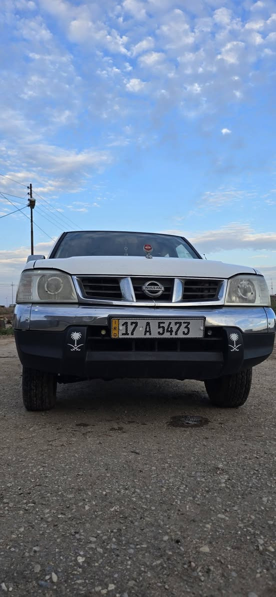 نيسان شبوط موديل 2009  رقم مثنى إنگليزي  سنوية تنتهي بـ 2029 
جواها تخم تاير جديد 
جام كهربائي 
تبريد ثلج 
شاشة أندرويد 
سنتر لوك قفل أبواب 
السيارة بأسمي تحويل مباشر 
تجي و تشوف بعينك وتقتنع يا الله تشتري 

السعر 115 ورقة قفل 

ملاحظة / ما انطي وكالة اسوي مكاتبة للشراي و انطيه مهله اسبوع واحد فقط للتحويل .
للإستفسار  : ***********
