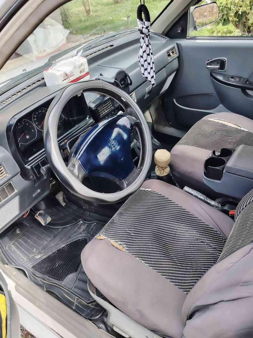 السلام عليكم سايبه موديل ٩ رقم بغداد انكليزي تحويل مباشر كير جديد شواصي نضيفه مكينة بيه تبخير صرف قليل الكشر واضح السعر ٣٠ وبيهة مجال قليل المكان التاجي رقمي ***********
