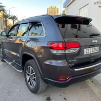 كراند شيروكي لمتد • ٢٠٢١ • محرك وكير نضيف