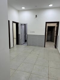 شقة أرضية • الطويسه • غرفتين