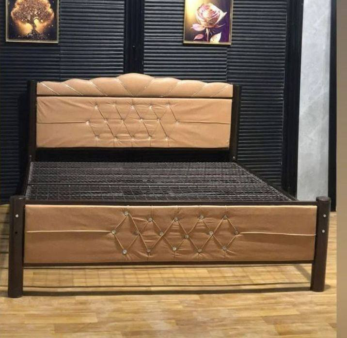 جرابي حديد نفرين شقل درجا اولى يوجد توصيل لحجز رقم واتساب 📞 ***********
