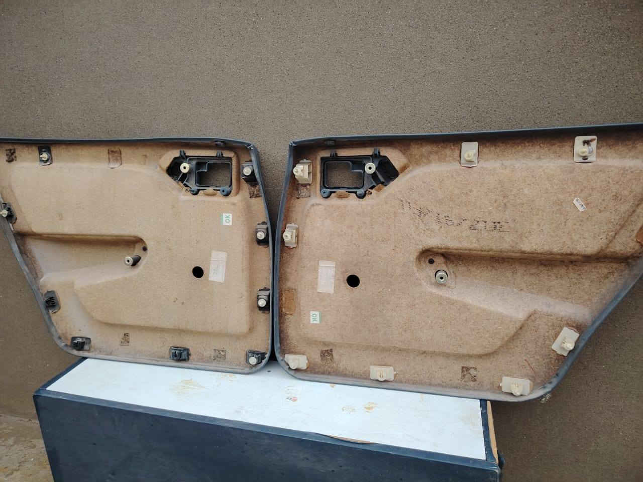 بطاين فكتره للبيع مال كصه جديد لون ازرق  بس جلد خفيف جان مشلع صلحتو استفسار ***********
