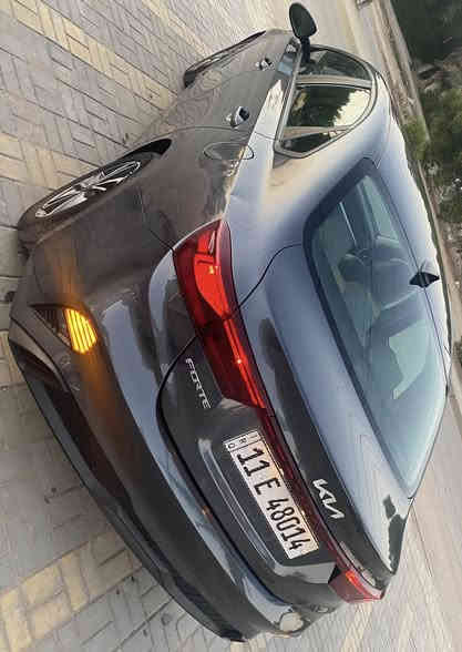 السلام عليكم فورتي🇺🇸🇺🇸موديل 2022رقم بغداد الدولي سنويه لل 2028وهزه جدد باسمي🚘
ماشيه 30 M
محرك 2000 دوش كفاله عامه مع الكير 
حادثها جدا بسيط موضح بالصور والسونار تبديل جاملغ اصلي نفس اللون السياره بدون قطره صبغ وبدون دواخل 
السياره جديده وجاهزه بدون ااي نواقص 
السعر 146 بيها مجال بسيط
     ***********☎️
       🚫 شواصي  لغد مكفولات 🚫
