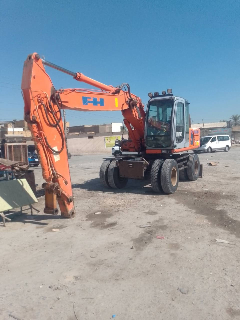 حفاره البيع موديل 99 جاهزه بل عمل الاستفسار على رقم
***********
