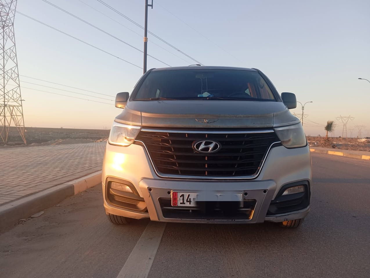 سلام عليكم ستاركس 2012 معلايه  2023 محرك سبلاين مسكر اون  مكفوله من الضربه ولكصه رقم بصره بيه دخوليات جميع مواقع النفط مصفره سنويته 2029  سعر خاص موجود واتساب *********** العنوان البصره
