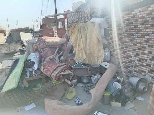 سلام عليكم غرا بيت قديمه للبيع التواصل مع لارقام 
***********
***********
