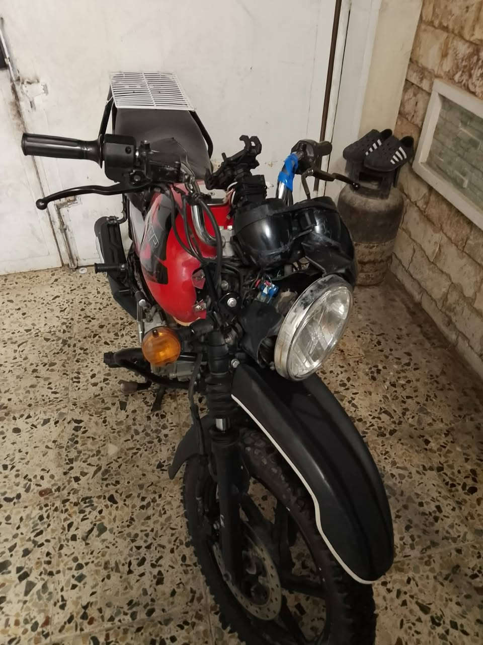 سلام عليكم بوكسر موديل 23 مرقمه تحويل ثاني يوم تجفيت شركه اليوم مجفت بيه نواقص مازده واشاير فقط السعر 1850قفل قفل دينار ما انزل رقمي واتساب فقط
0774 222 6349
