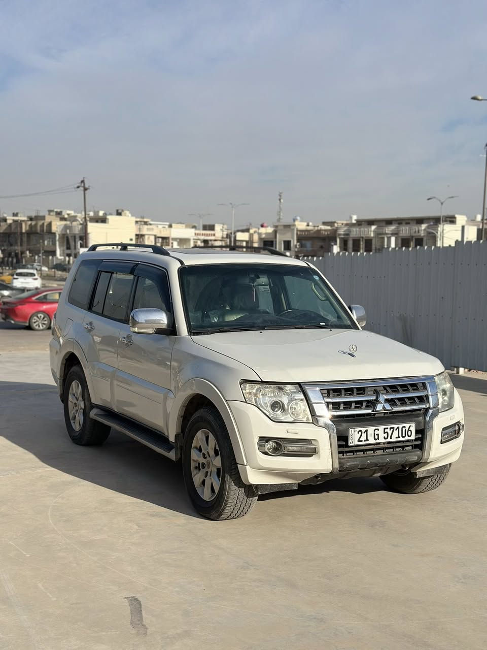 السلام عليكم 
باجيرو 2014 حبتور فول للأخير 
قطعتين صبغ فقط 
جاهزه بدون نقص 
رقم سليمانيه بأسمي سنويه وهزه ورقم جديدات 
مكاني البياع حي الري 
السعر 155 وبيها مجال جداً بسيط 
رقمي ***********
