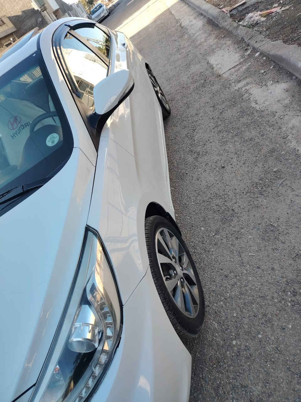 سلام عليكم اكسنت 2018 خليجي
الوجبه الاخيره مال قلم مكينه 1600 قطرتين گير ومكينه على وضع الشركه برغي ممفتوح بيهن السياره خير من الله تبريد تدفئه صدر جديد 5 ويل كب جاهزه مابيها نقص رقم دولي بغداد باسمي  اخوان وكعت عليها سقيفه وصلحناها الباقي مكفول  السعر 108 بيها مجال
***********
بغداد حي الرساله
