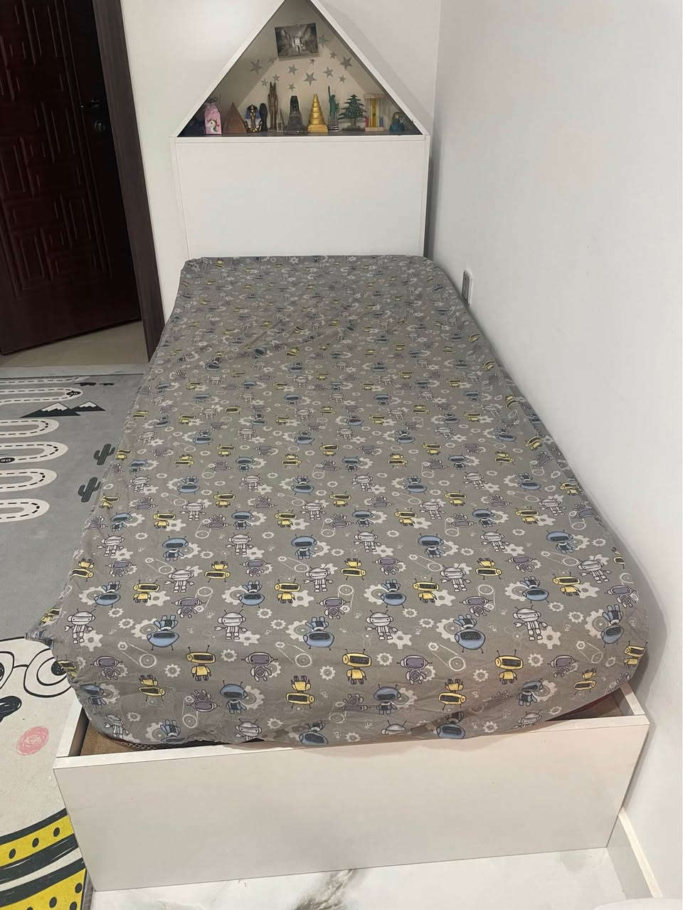 جربايه نفر تفصال خشب بلوك معمل فرسان داخلها مخزن 
سعر ١٠٠ نهايتها 
مكان كرخ بغداد, العراق


**إذا كنت صاحب هذا الإعلان وتريد حذفه لأي سبب، رجاءا أرسل رسالة إلى الدعم الفني**