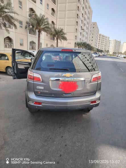 سيارة تريل بلايزر ٧ راكب موديل ٢٠١٨ خليجي رقم بغداد سيارة نظيفه جدا تفويلتها بانزين محسن للحفاظ ع محرك السيارة و
ومحركها ٦ سلندر وماشيه ٩٩ الف كيلو 
مكان السيارة بغداد 
السعر ١٨ الف $ 
رقم *********** اتصال وات ساب
