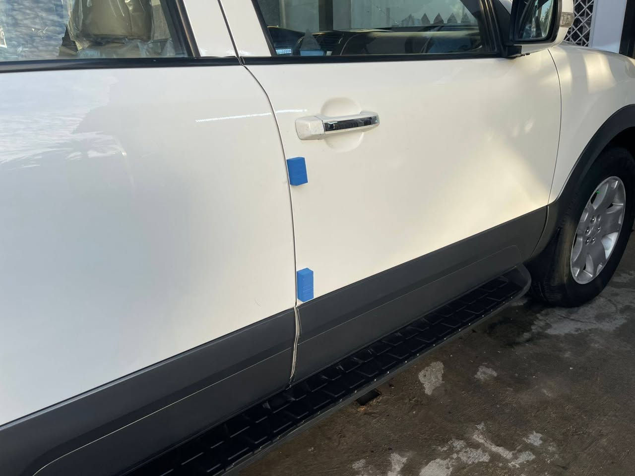 سلام عليكم كيا موهافي 2009خليجي مكفوله كفاله عامه من الضربه والصبغ والتبديل بلاستك وحديد مكفول مكينه ٦سلندر 3800لاصرف ولابخار ولارواجس مواصفات السياره
بصمه تشغيل 
بصمه ابواب 
فور ويل 
سبعه راكب 
كامره خلفيه حساس خلفي 
جنطه شفط 
مري شفط اشاير بالمري 
كشنات جلد 
كشن كهرباء 
رقم بغداد دولي بأسمي مكاني بغداد اليحب يتصل ***********
