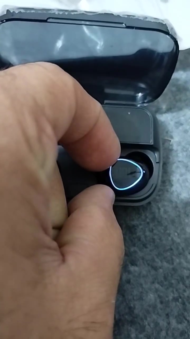 ايربود بهل الشكل شرط الشغل على اول تم 5000


**إذا كنت صاحب هذا الإعلان وتريد حذفه لأي سبب، رجاءا أرسل رسالة إلى الدعم الفني**