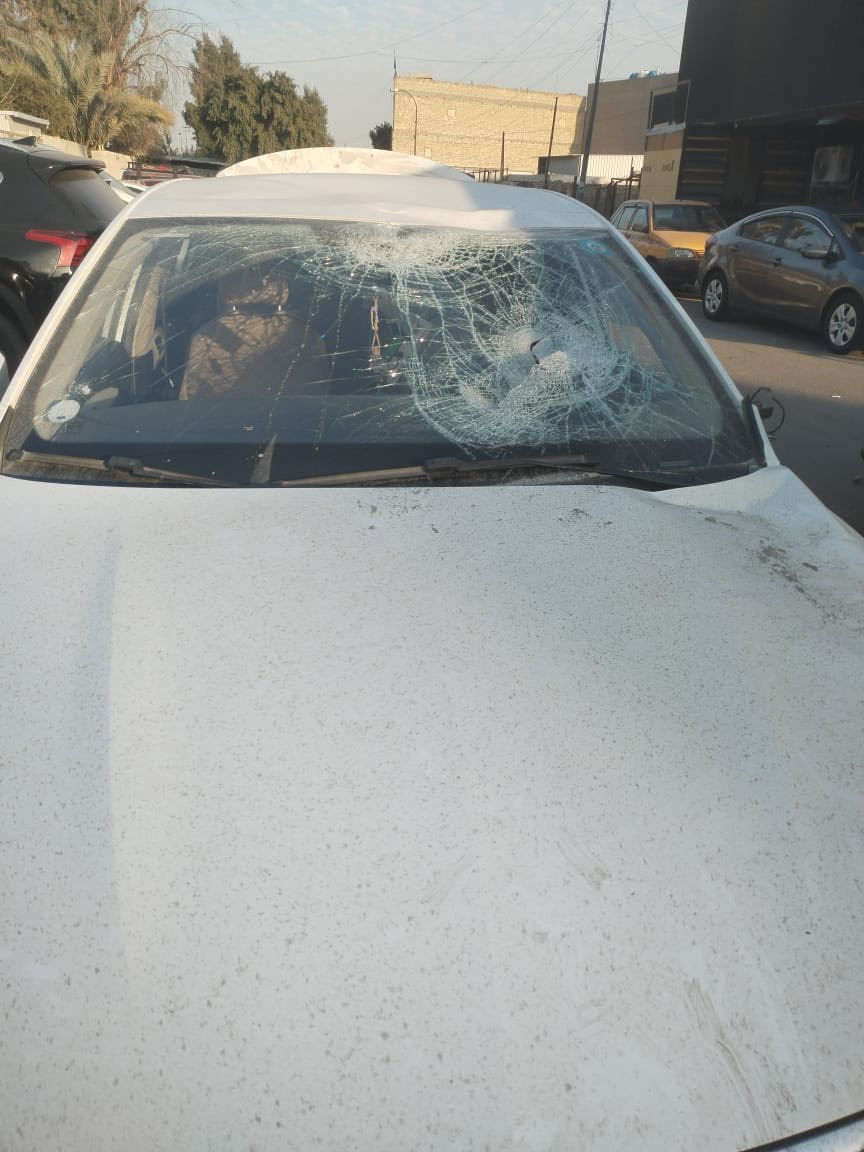 سلام عليكم 
للبيع 
موديل 2024
ماشيه 30
عل حادث 
عنوان بغداد 
سعر 80 
موبايل ***********
