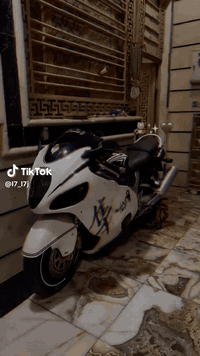 من مراخصة الادمن
سلام عليكم بطح هيبوزه للبيع الجيل الاول موديل 2006دراجه حلوه ومرتبه والواقع احله من الصوره
مكانه ميسان العماره
الرقم *********** للستفسار الاتصال
الي يسئل علئ السعر يتصل وبلخدمه.
