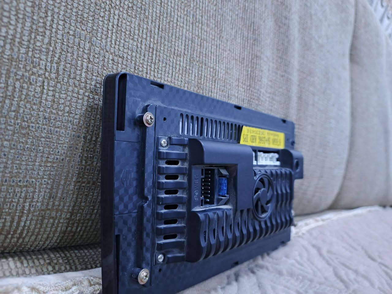 سلام عليكم
شاشه سياره لمس جاهزه
 مجهزه استعمال خمسه ايام فقط
للبيع المكان البصره الهارثه 
السعر 75 وبيها مجال
الرقم: ***********
