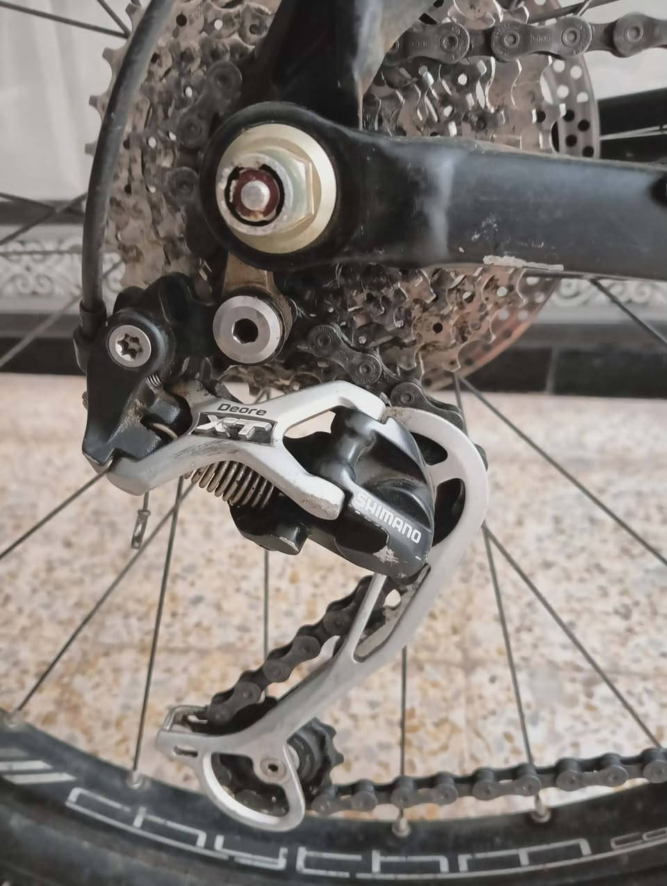 سلام عليكم ليكيب كاينا فيلو TREK اليمنيوم فيها فرانات هيدروليك مورتيسلات ريح ليزوج روليب فيها 9 كامل صوالحها دوريجين ليراه مهمتم يجيني بريفي


**إذا كنت صاحب هذا الإعلان وتريد حذفه لأي سبب، رجاءا أرسل رسالة إلى الدعم الفني**