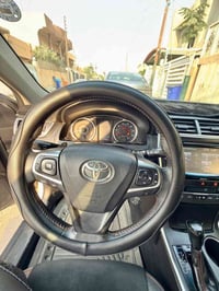 للبيع كامري ٢٠١٧ xse  فول مواصفات ما عدا فتحة السقف والضرر مبين بالصور...
