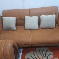 طقم ١٠ مقاعد • بغداد • قابل للتفاوض