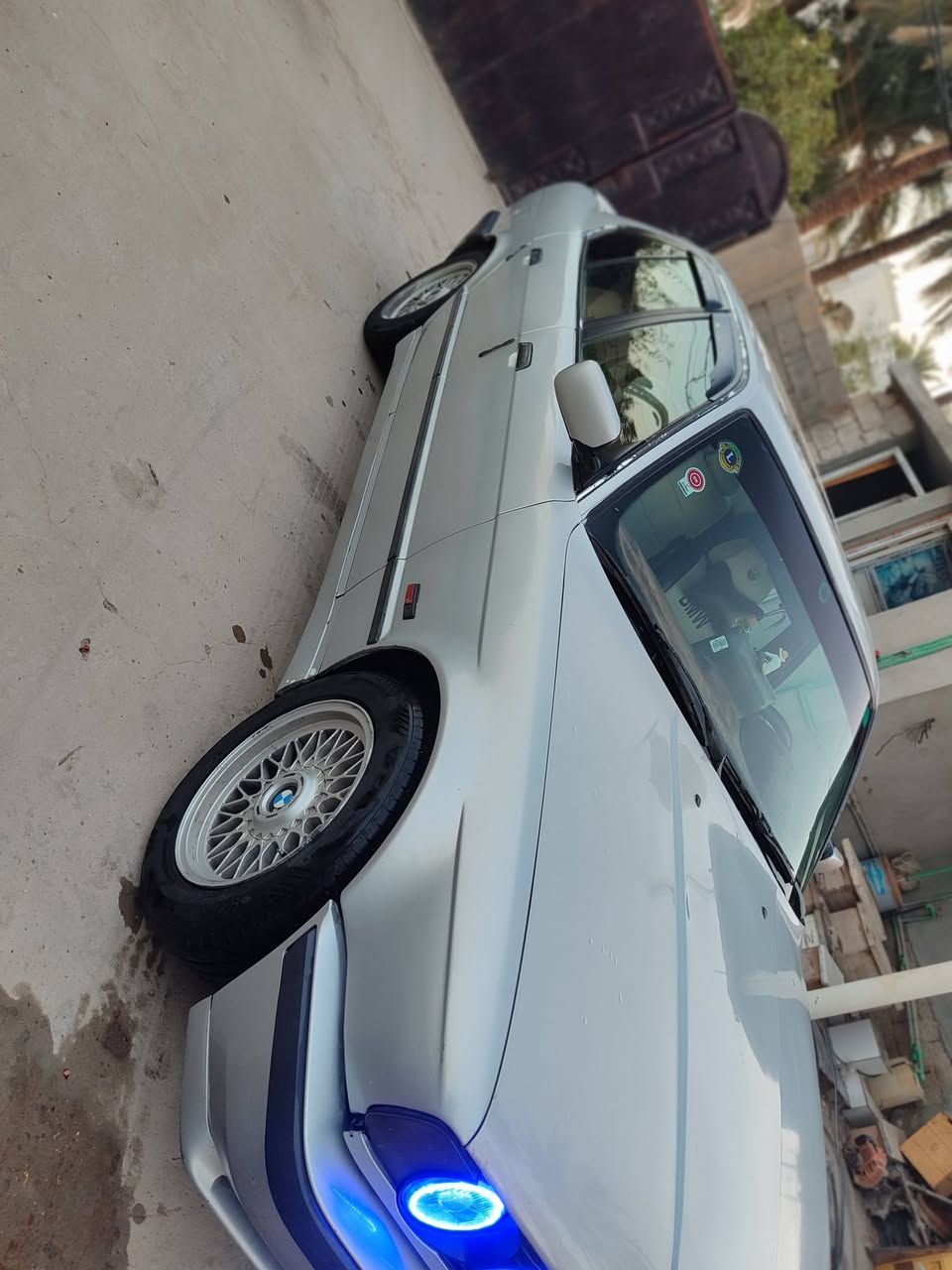 BMW 1994
كير ومحرك مكفول 6 سلندر مسكر تك فانوس  خير من الله ترايك وين متريد
تبريد ثلج
سياره متعوب عليها جاهزه من كلشي
جامات كهرباء كله شغال سنتر لك
كير اوتوماتيك
السياره صارف عليها وكله بلادي او وكاله متصرف عليها فلس ومكفوله من كلشي
سنويه باسمي تحويل ثاني يوم رقمها اربيل
السعر 70 وبيها مجال
ما متواجد فيس
***********
واتس او اتصال
مكانها الصويره او بغداد
