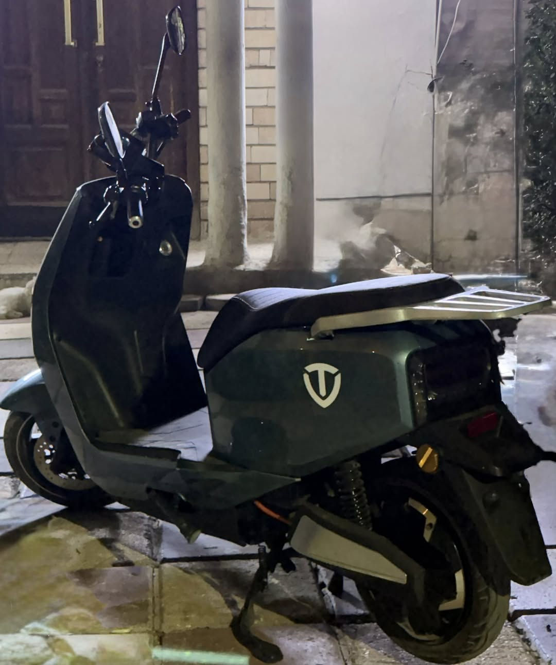 دراجه شحن ريان F51.                                   ملف2000                         
3 سرع 
سرعه 80 
تمشك 60 كيلو بل شحنه الوحده 
ماشيه 2681 
دراجه نضيفه وغراضها كامله مابيها اي نقص شغل واطلع 
موقع الكاظميه
سعر 850


**إذا كنت صاحب هذا الإعلان وتريد حذفه لأي سبب، رجاءا أرسل رسالة إلى الدعم الفني**