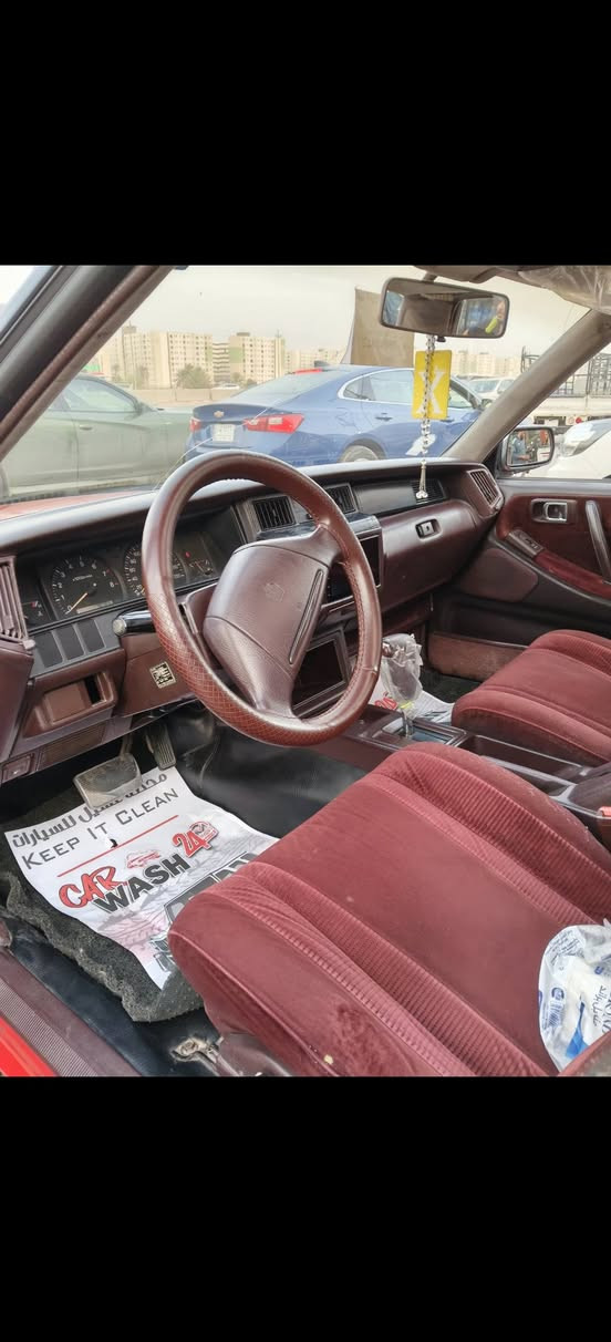 السلام عليكم سوبر90للبيع بغداد انكليزي  ثاني يوم تحويل سيارة معمرة وحلوة الرقم ***********
