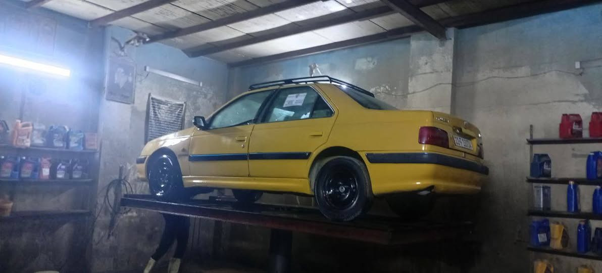 بيجو بارص ٢٠١٥ سياره جديدة خير من الله بكان بغداد الرقم ***********السعر 30
