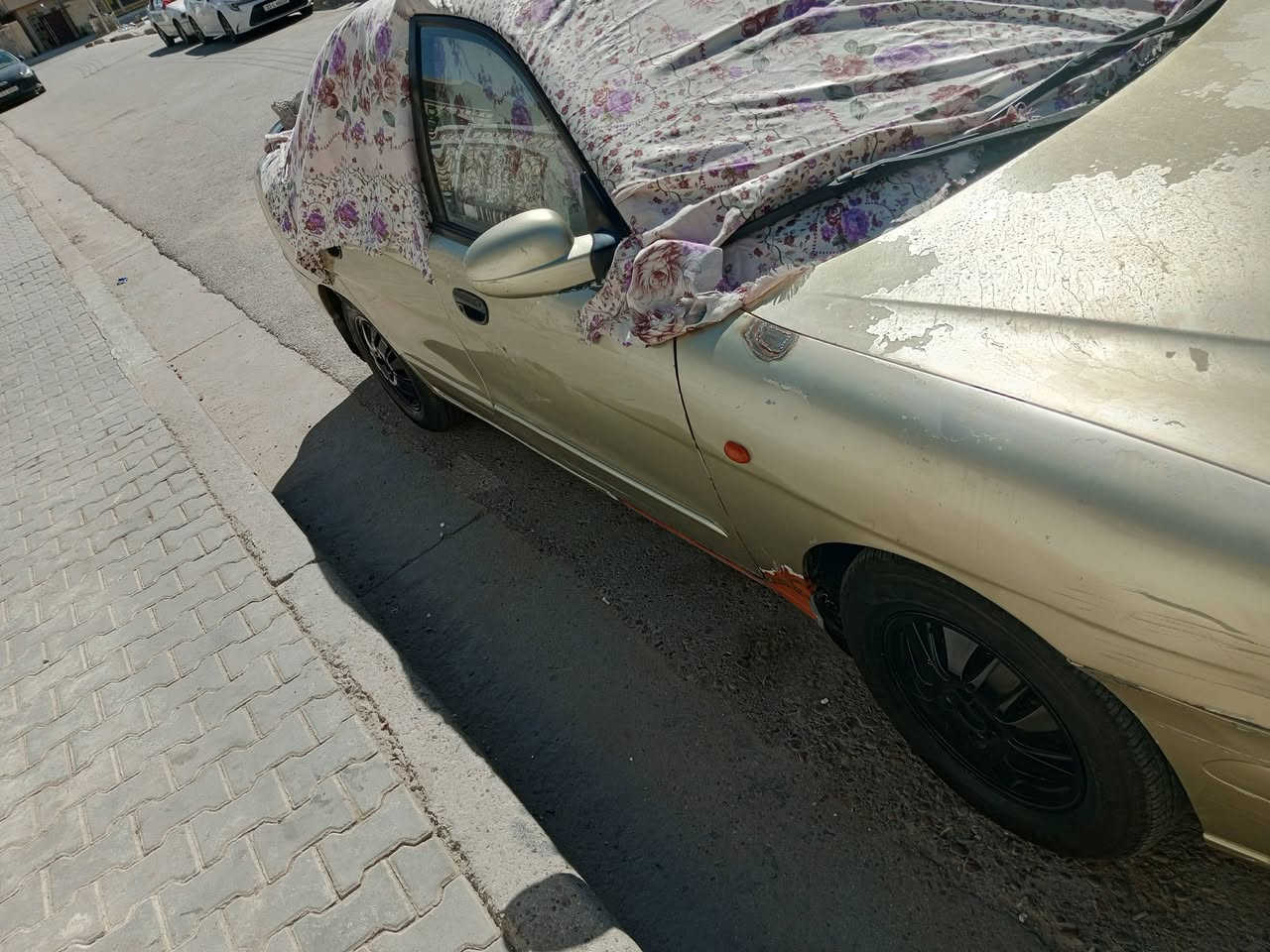 دايو نوبرة موديل 2001 رقم بغداد كير اوتو محرك مسكر 1600 كير ومحرك خير من الله صدر جديد تخم تاير جديد كهربائيات كلها شغالة لايت زنون شمسي سيارة خير من الله سعرها 34 وبيها مجال حك الجية مكاني بغداد ***********
