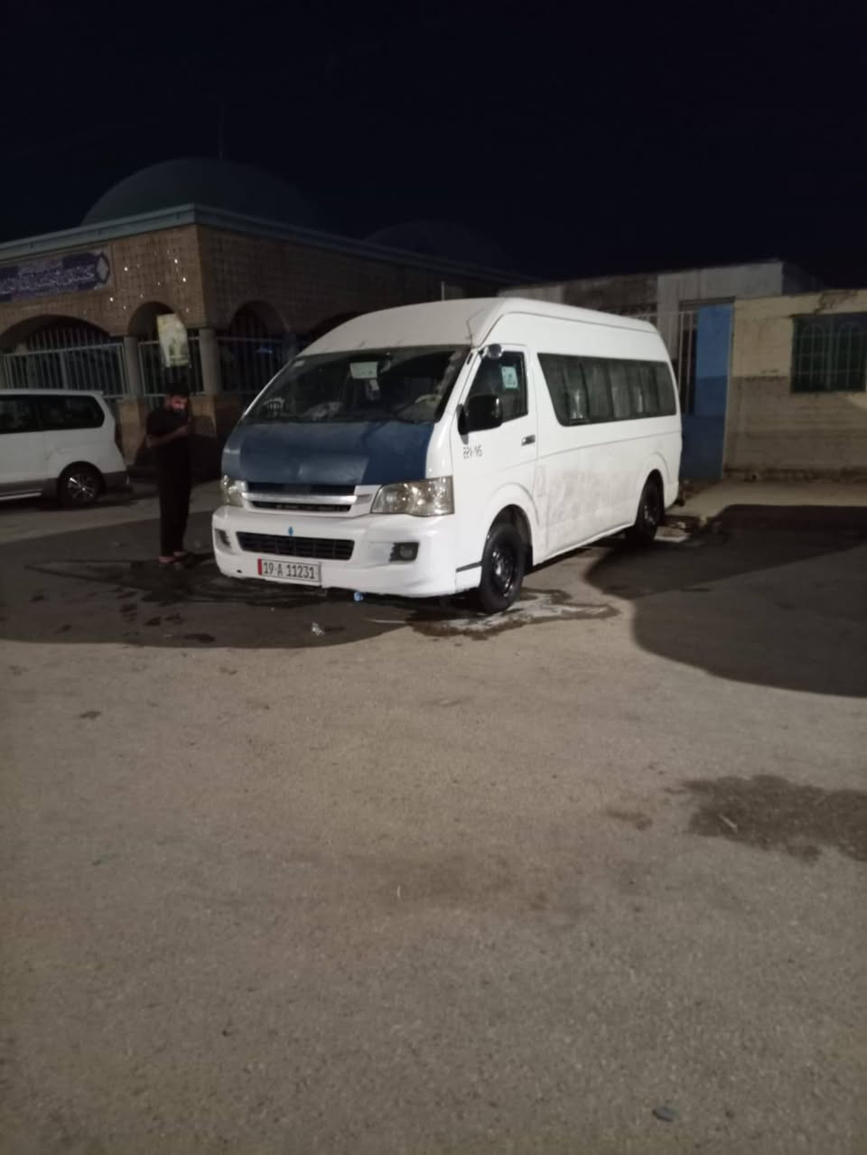 سلام عليكم جنبي البيع 2012 سياره صبغ من جوه جام جماليه او معمره هلالات سياره تخم تاير توني شادهن شاشه تبريد درع حديث سياره خير من الله.  مصفره سياره رقم انكليزي بسمي      مكان سياره بغداد حي النصر السعر ١٢٥ او ستفسار رقم *********** او مو شراي لا يكسر بحلال عالم
