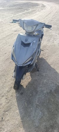 دراجة نارية • حالة ممتازة • سلف شغال