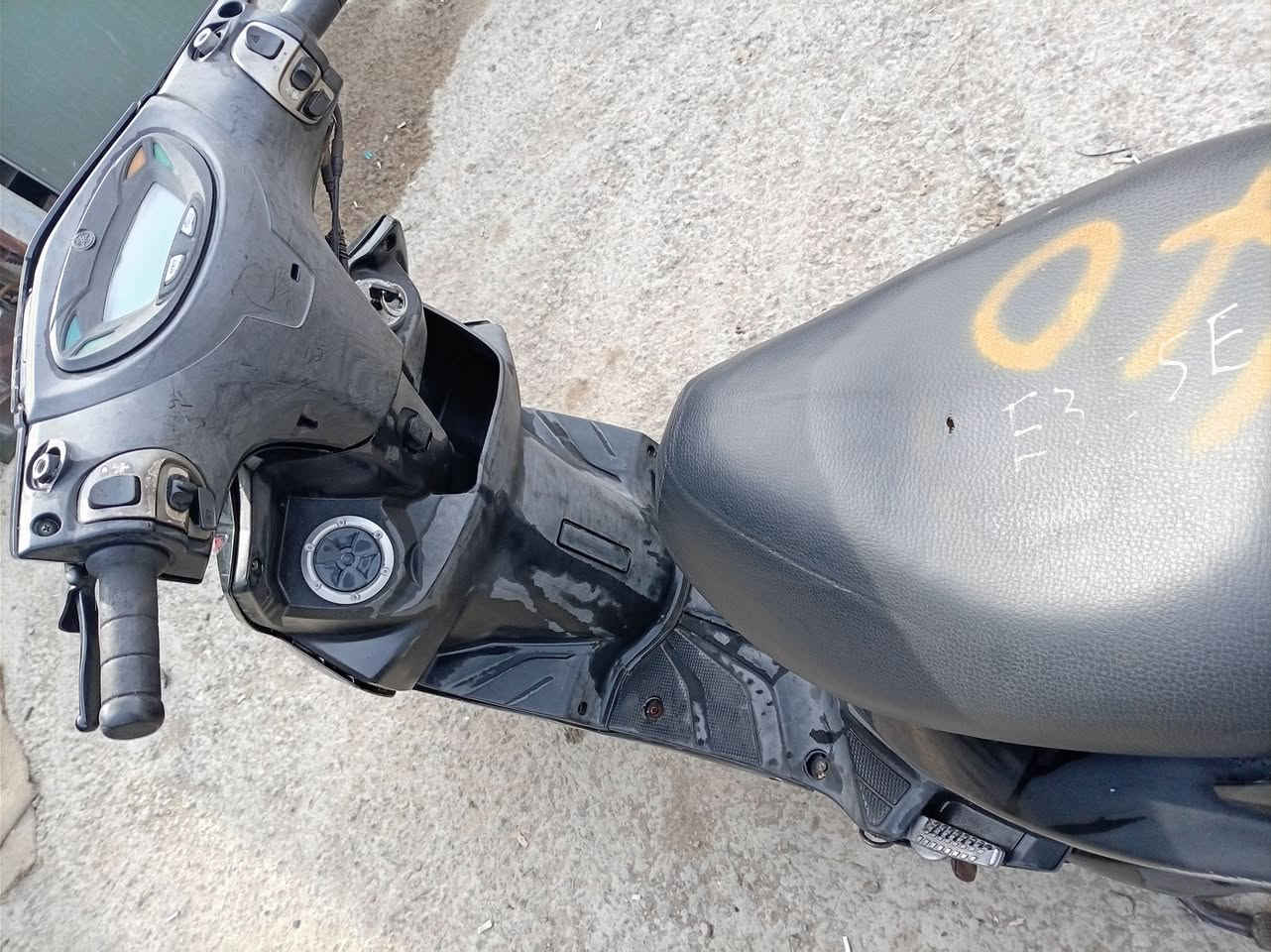 دراجة جي تي ار نظافه95٪100
كهربائيات فول شغل واطلع كفالة عامة مكفوله مال رمبه صار شهرين مشتريها اوراق كاملة... سعر 950 وبيها مجال
رقمي ***********
