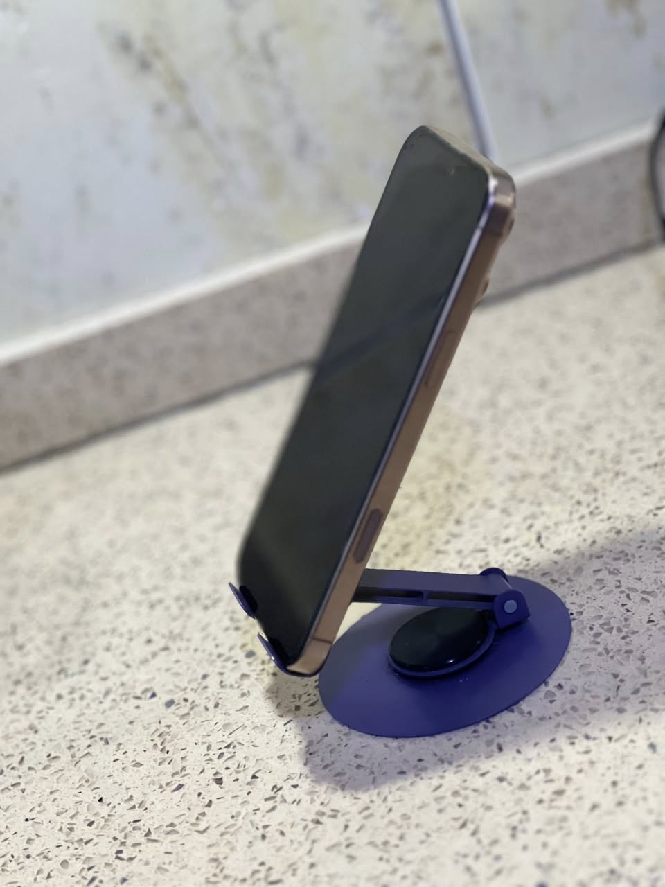 📱 للبيع
جهاز iPhone 16 Pro Max
السعة: 256GB

🔋 عدد دورات الشحن: 350 فقط
✨ الاستعمال: بسيط جدًا جدًا
🧼 الحالة: نظيف جدًا
🔒 الجهاز غير مفتوح نهائيًا

📦 الملحقات:
✔️ الكارتونة الأصلية
✔️ الشاحن الأصلي

💰 السعر: 1,350,000 دينار عراقي
📍 موقع التسليم: بغداد

للاستفسار يرجى التواصل على ***********
