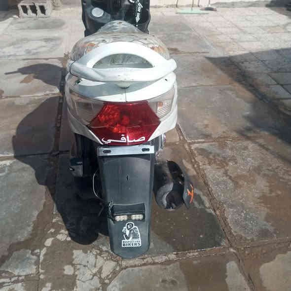 دراجه كامكو V2 دراجه مكينه 150 مكفوله من كلشي مكينه مامفتوحه كهربائيات كله شغله السعر خاص ***********
