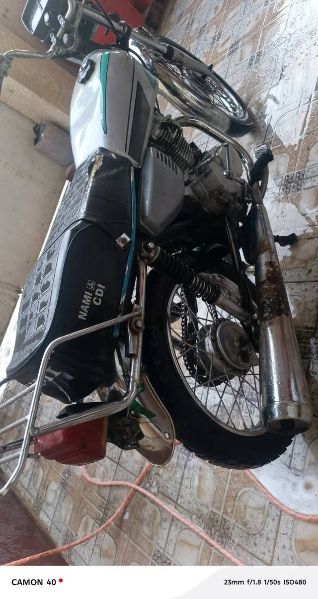 السلام عليكم درجه اربعه كير موديل 18اوراق السعر 450وبيه مجال لشراي


**إذا كنت صاحب هذا الإعلان وتريد حذفه لأي سبب، رجاءا أرسل رسالة إلى الدعم الفني**