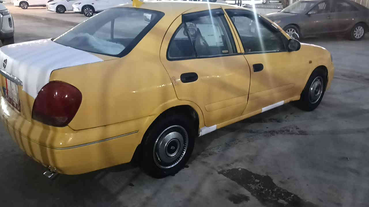 السلام عليكم سني للبيع 2005 سياره حلوه اوتوماتيك سنويته 27 تبريده شغال السعر 55 عنوانها بغداد اليوسفيه ناحيه الرشيد اتصال على  ***********/***********
