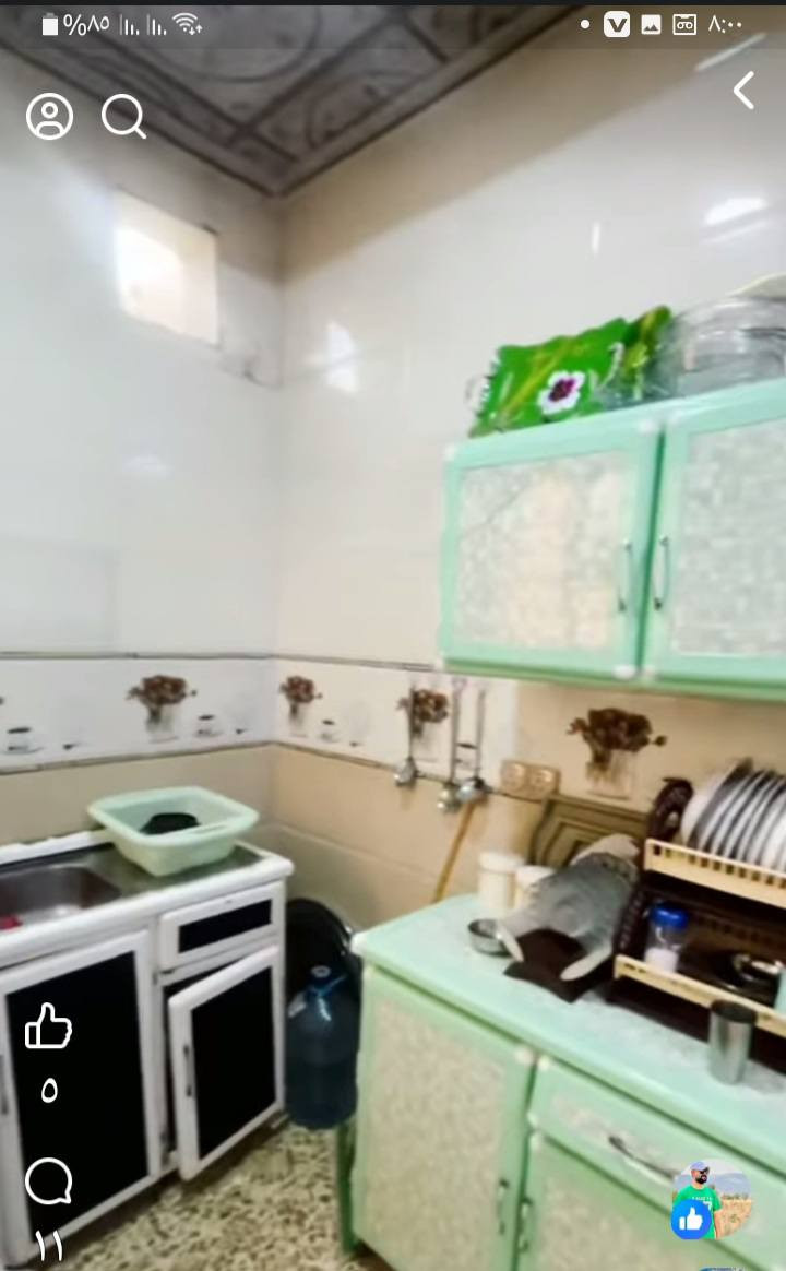 دار للبيع (سند طابو زهور)
السعر ٨٠
الموقع : حي البتول (مقابل حي فلسطين)
المساحة : 100 متر
الواجهة : 5 متر
الاتجاه : قبله
عرض الشارع : 10 متر
سنة البناء  : 2020
ط1 كراج واستقبال وهول ومطبخ وصحيات وغرفة نوم
ط2 غرفة نوم وبيتونة
للأستفسار
***********
*********** نستقبل طلباتكم العقارية بيع شراء ايجار
