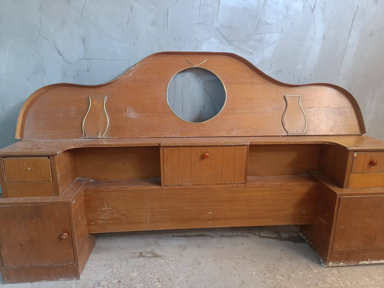 غرفه مستخدمه للبيع
للتواصل علئ الرقم ***********
