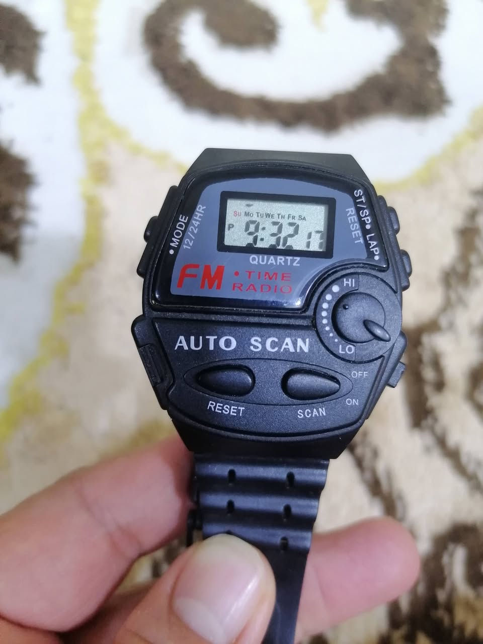 ساعه قديمه تعود لعام ١٩٨٠ مزوده براديو اف ام نظافه ممتازه جدا السعر ٥٠


**إذا كنت صاحب هذا الإعلان وتريد حذفه لأي سبب، رجاءا أرسل رسالة إلى الدعم الفني**