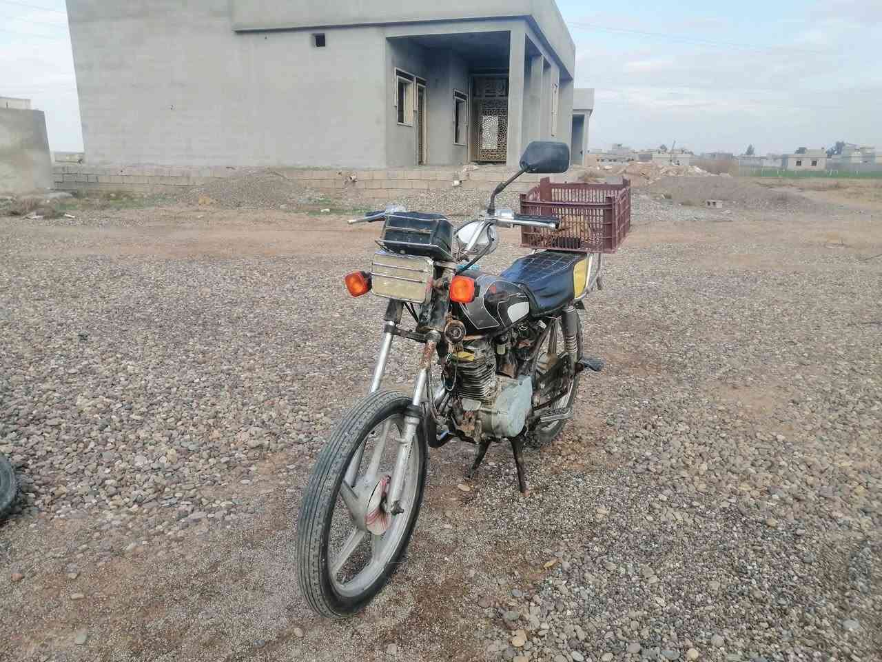 سلام عليكم موطور ٤گير البيع شقال شرط السعر 110 وبي مجال التصال عل رقم ***********
