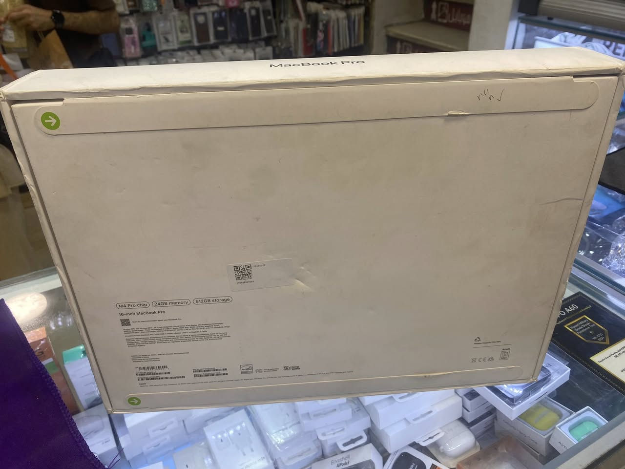 MacBook Pro M4 pro
24/512SSD
‎اميركي زيرو متفتحش للبيع


**إذا كنت صاحب هذا الإعلان وتريد حذفه لأي سبب، رجاءا أرسل رسالة إلى الدعم الفني**