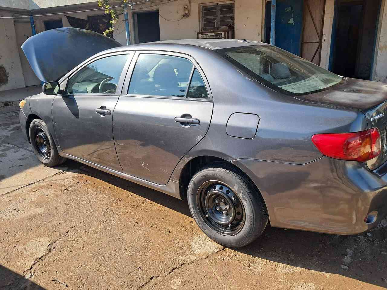 السلام عليكم كورلا للبيع فقط ٢٠١٠ وارد امريكي حادثه جاملغ خلفي مثل ما واضح بلصوره سياره لبل واحد كلشي مابدل بيه شي سياره خير من الله السعر ٩٥ العنوان تراث مال بياع *********** واتساب متوفر
