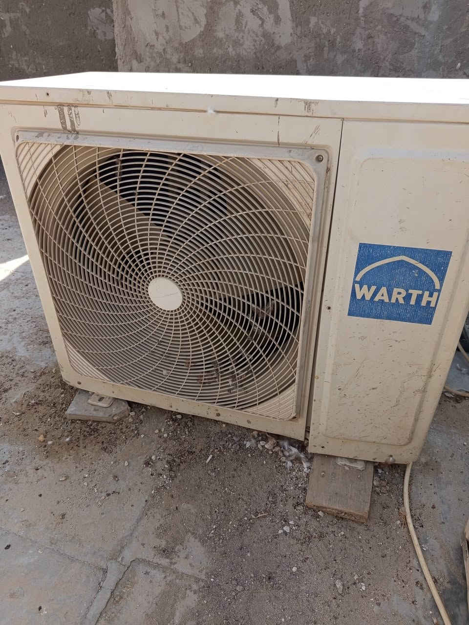 السلام عليكم سبات للبيع نوعيته الوارث طنين وثلث تبريده ثلج عل فحص مبدل بي ماطور بل كارتونه مشتغل موسم واحد غاز 22جاهز تجي تشغل وتقنع وتاخذه
السعر 300 مكاني نجف المناذره***********
